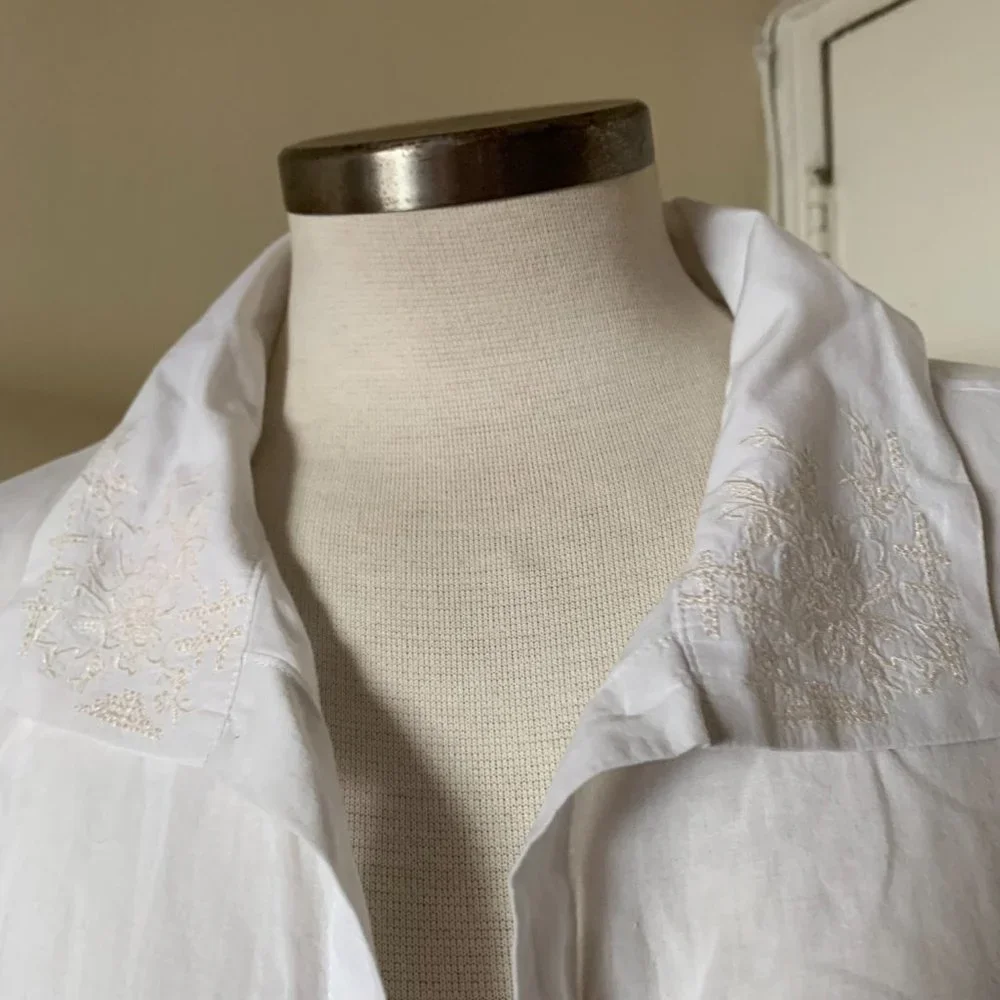 J.JILL WOMENS SHORT SLEEVE WHITE EMBROIDERED BUTTERFLYBLOUSE SIZE 2X 100% COTTON - Picture 9 of 13